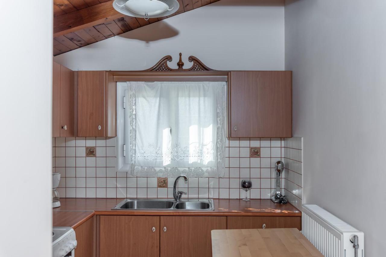 Kosta'S Apartments Воніца Екстер'єр фото