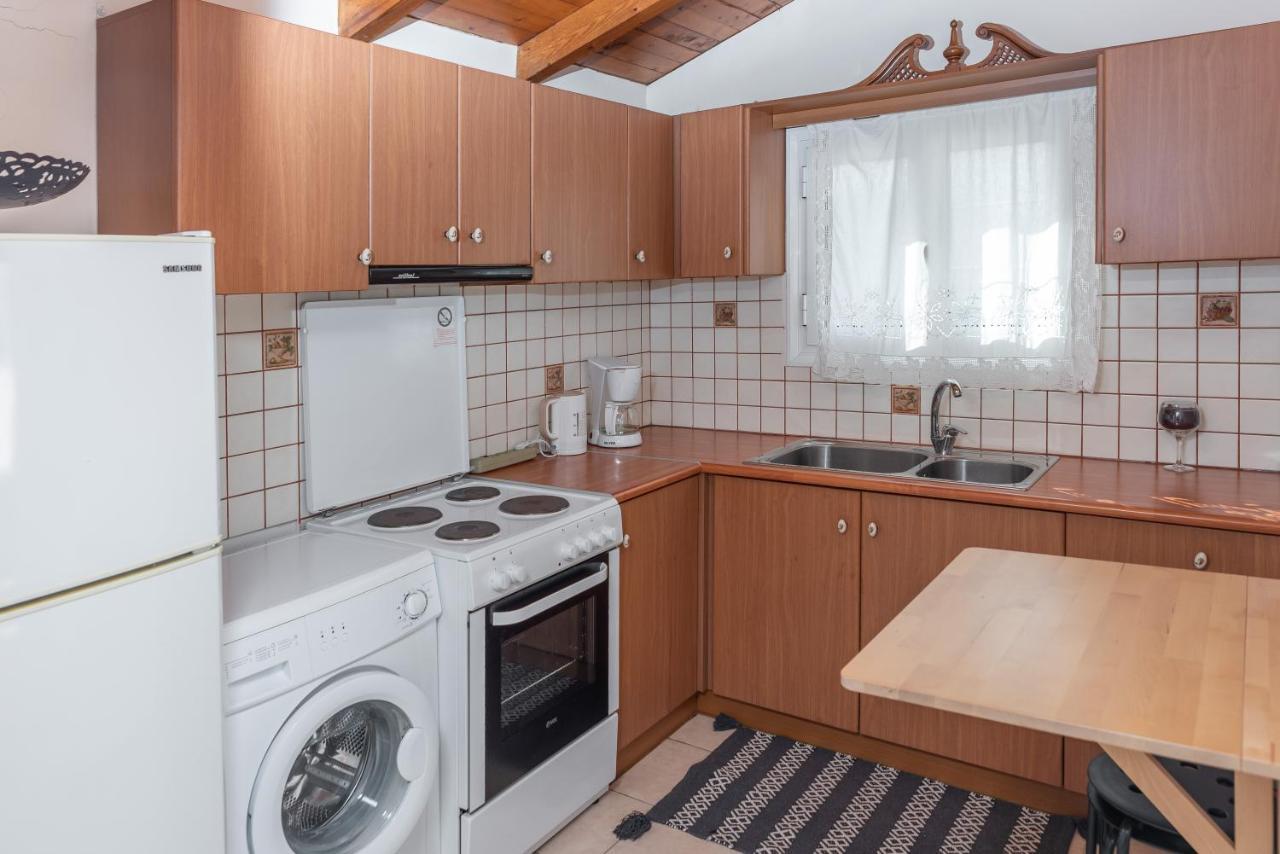 Kosta'S Apartments Воніца Екстер'єр фото