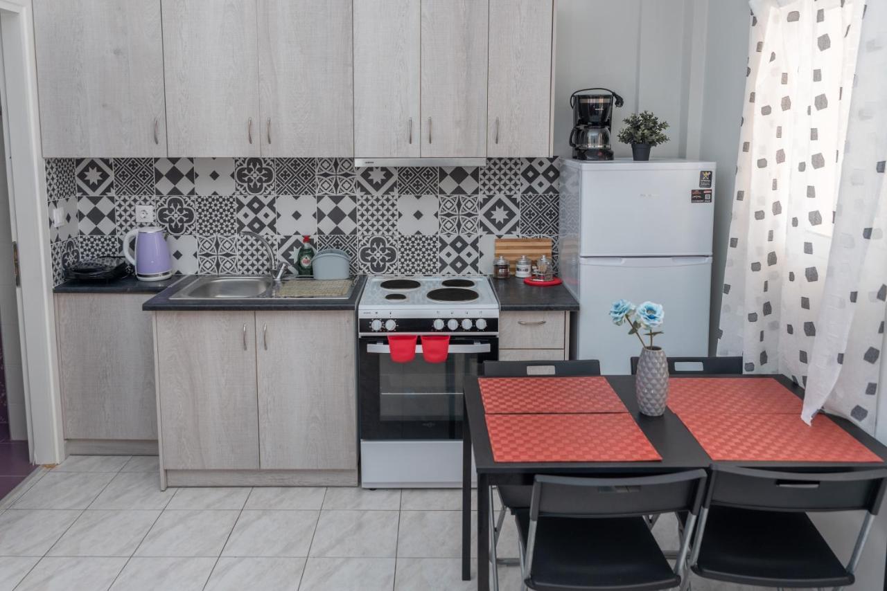 Kosta'S Apartments Воніца Екстер'єр фото